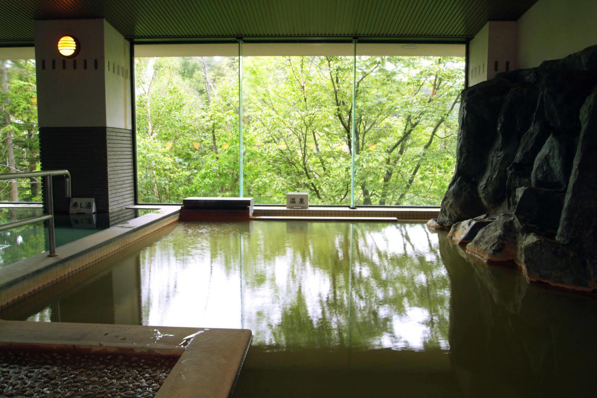 湯元　白金温泉　ホテル 美瑛町 エクステリア 写真